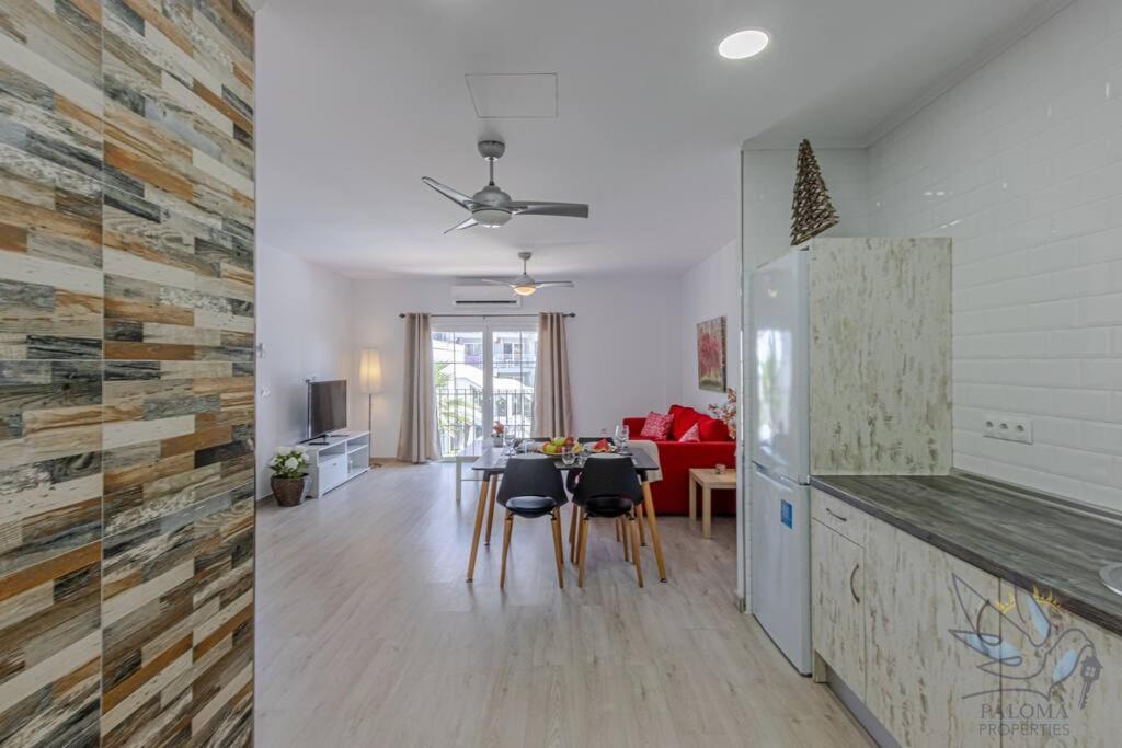 Benalroma Spacious Apartment 50 Mt From The Beach Benalmadena Ngoại thất bức ảnh