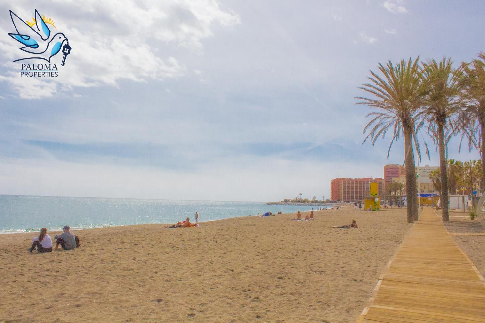 Benalroma Spacious Apartment 50 Mt From The Beach Benalmadena Ngoại thất bức ảnh